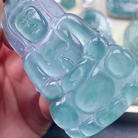 【闪购商品】翡翠颈饰未镶嵌天然翡翠