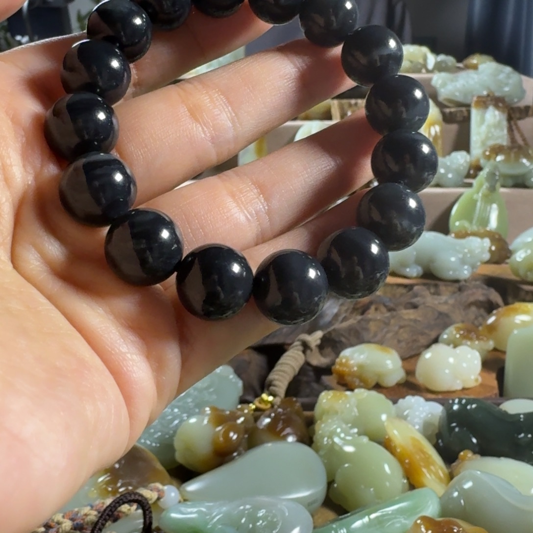 和田玉（糖玉）未镶嵌手链