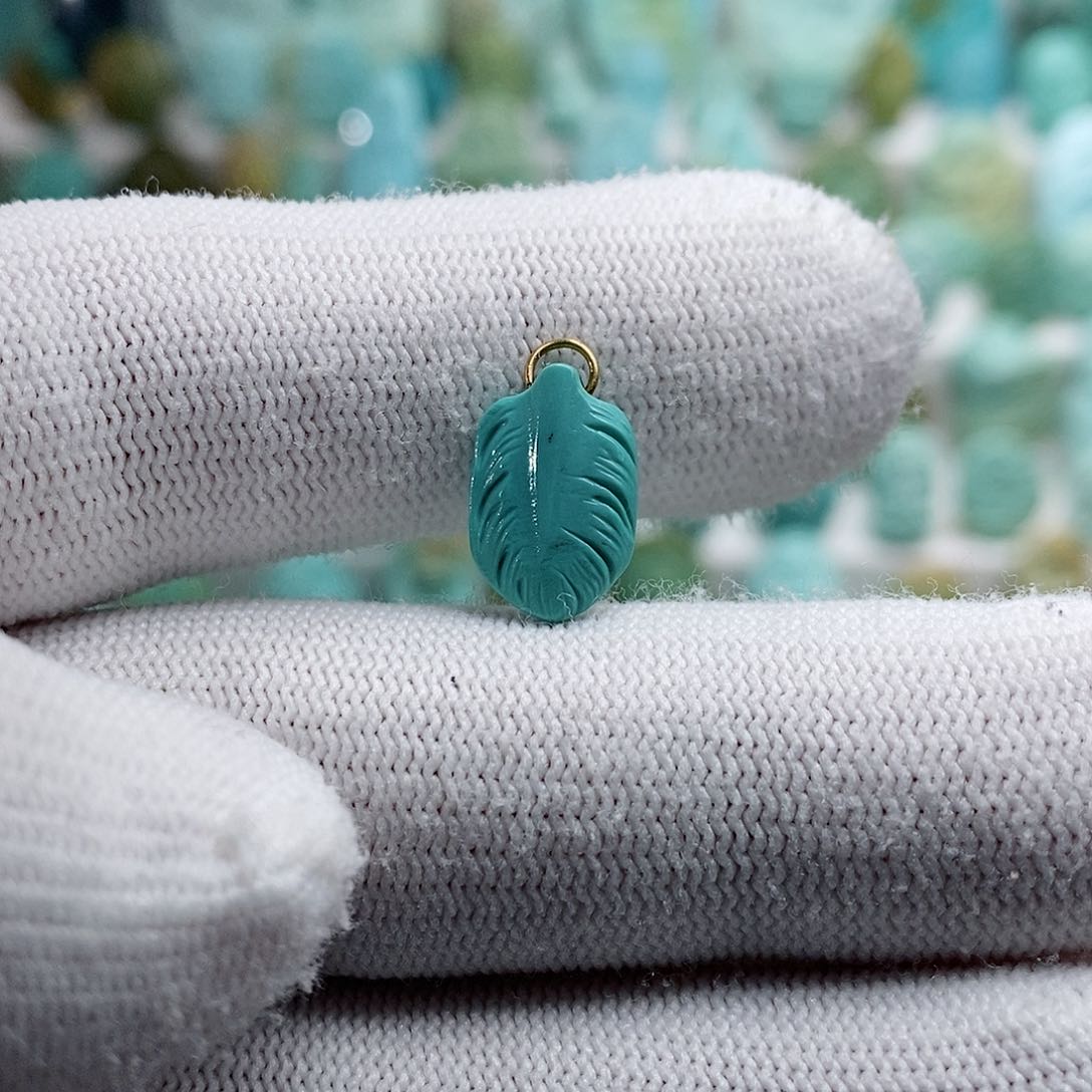 绿松石绿松石未镶嵌