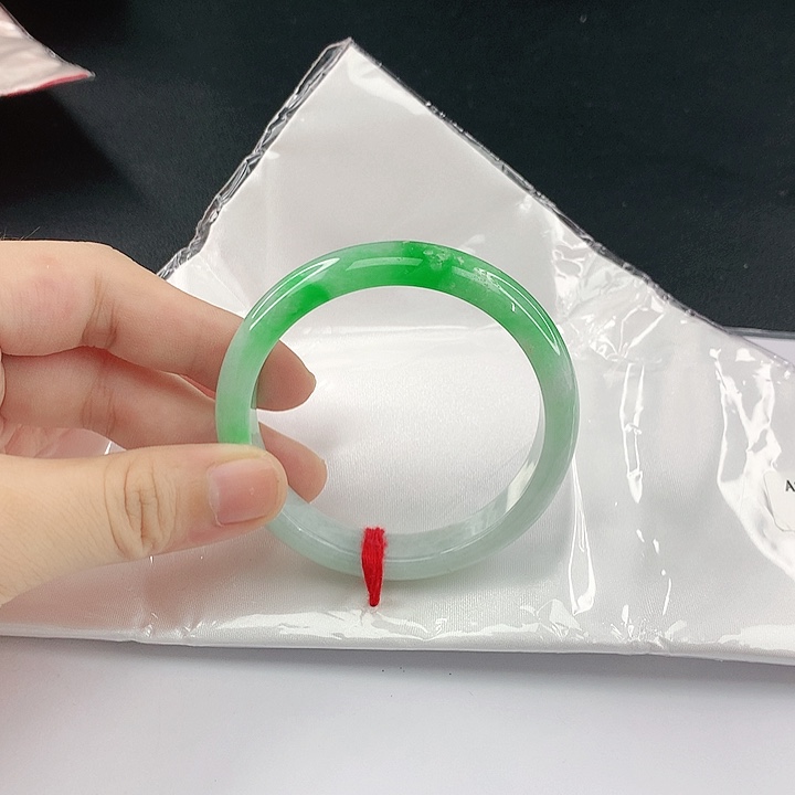 翡翠手镯未镶嵌翡翠604皮抠