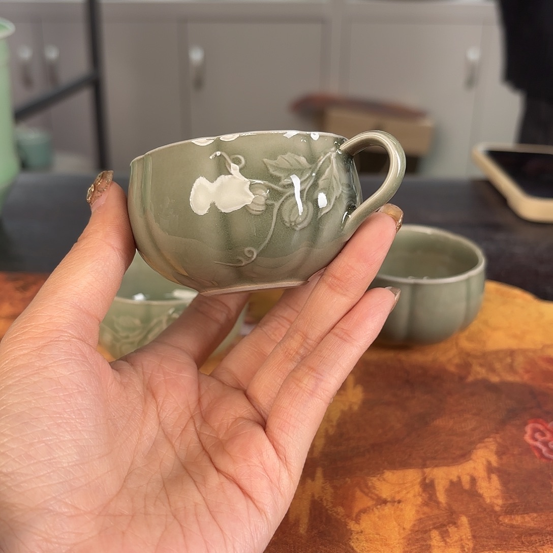 龙泉云间青瓷小米茶器