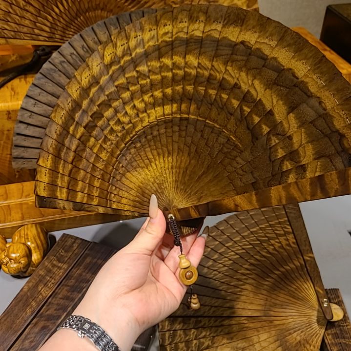 唐***回金丝楠21小叶桢楠金丝楠木苏扇