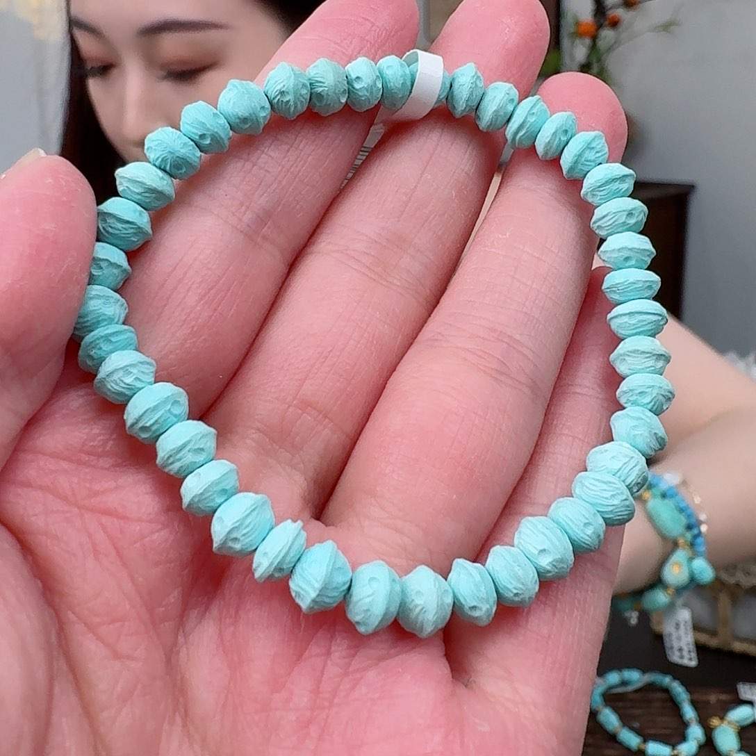 未镶嵌绿松石珠宝奇石