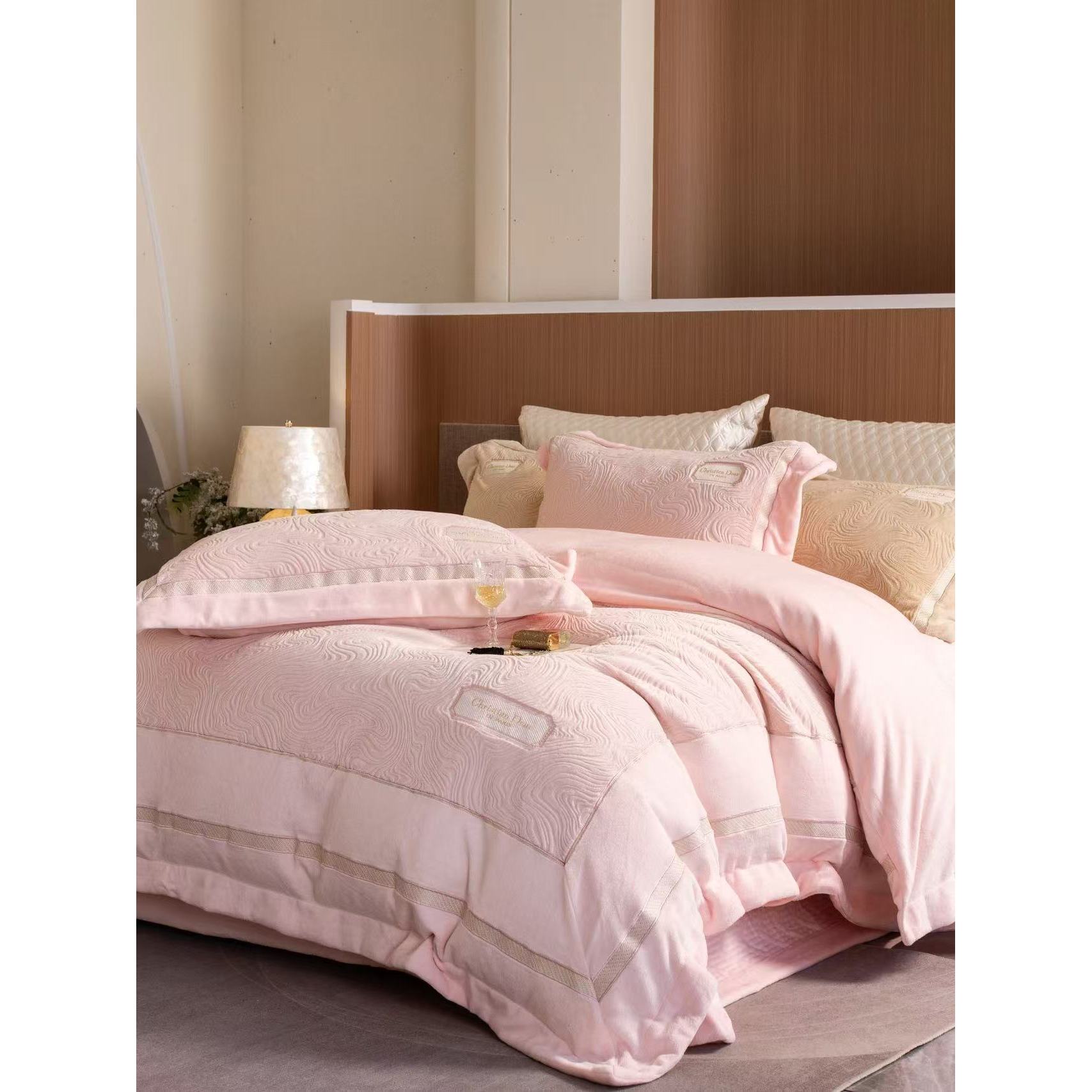 YF柔软冬加厚被套亲肤舒适超细旦雕花款牛奶绒四件套zb艾丽卡22