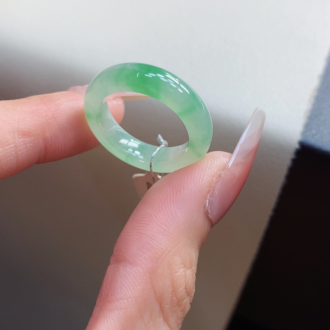 翡翠戒指未镶嵌14-15号