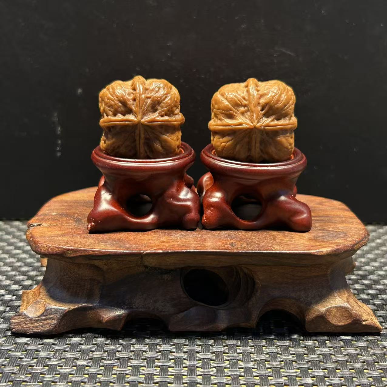 打底铁核桃四棱——212