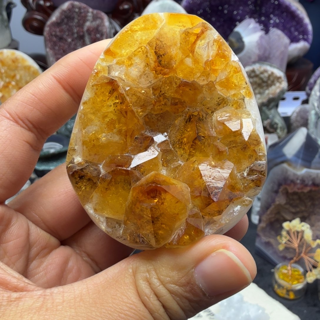 紫晶摆件未镶嵌黄水晶