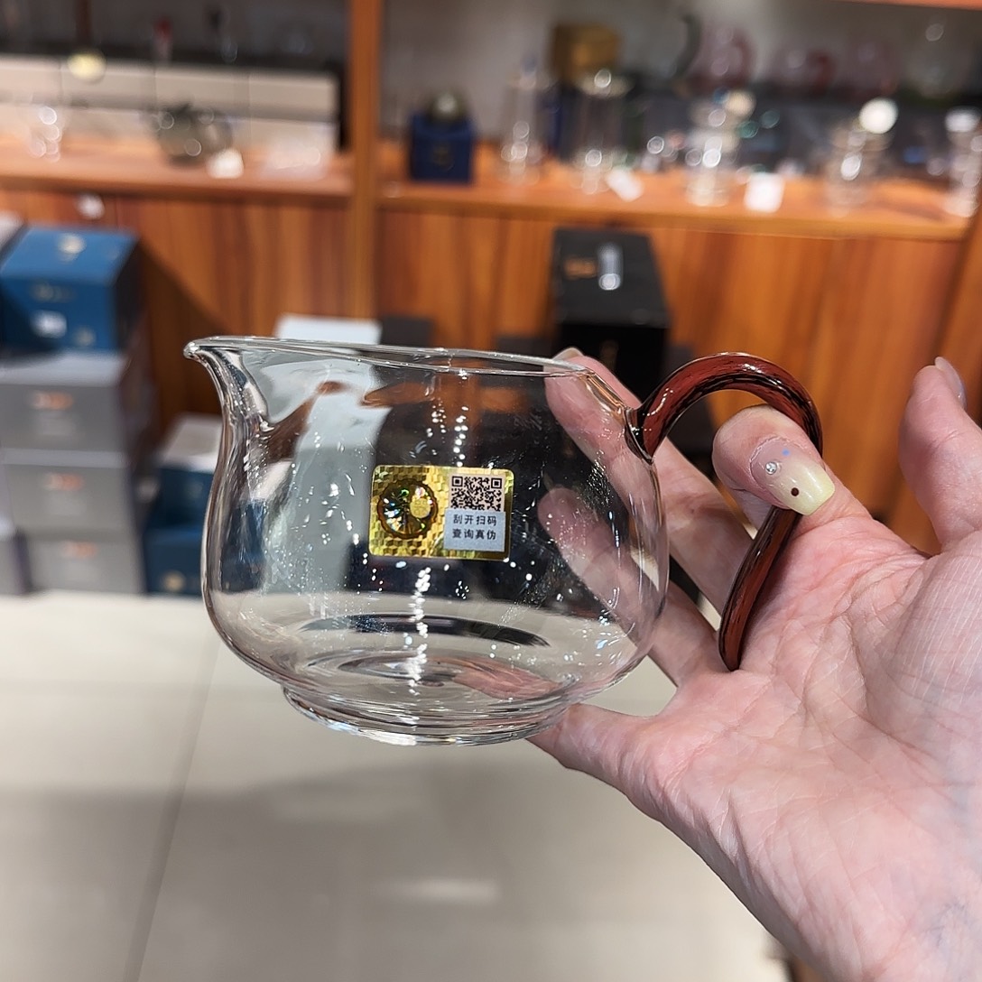 赤彩漾辰/////////