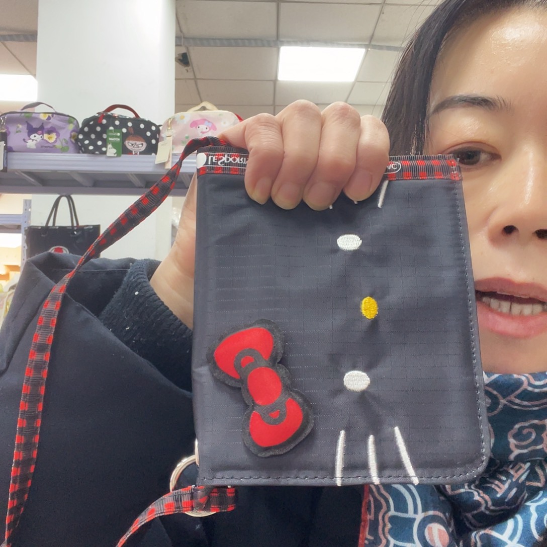 化妆包等各种产品