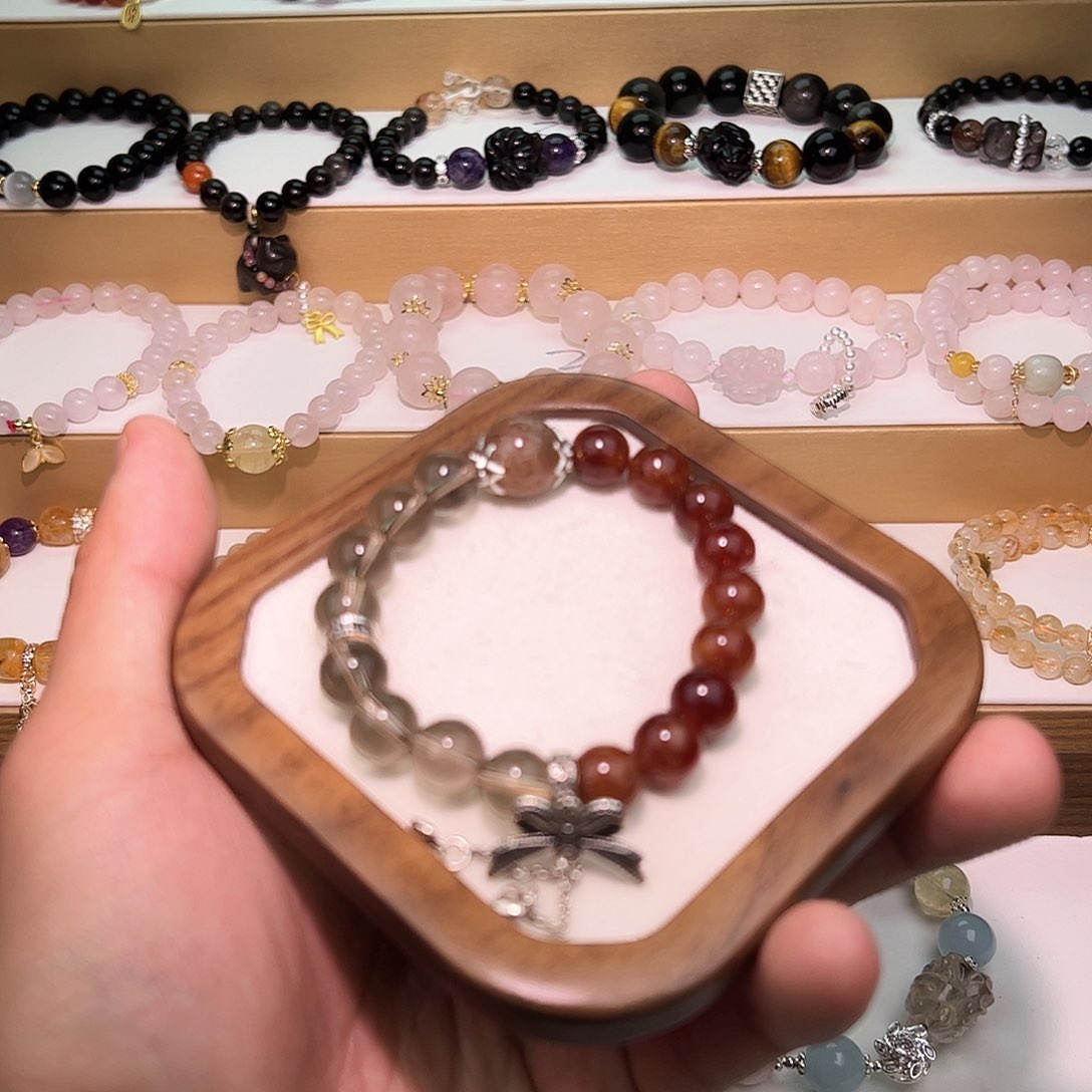 水晶手串未镶嵌手串