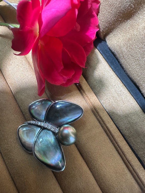 海水大溪地黑珍珠胸针（镜面光）