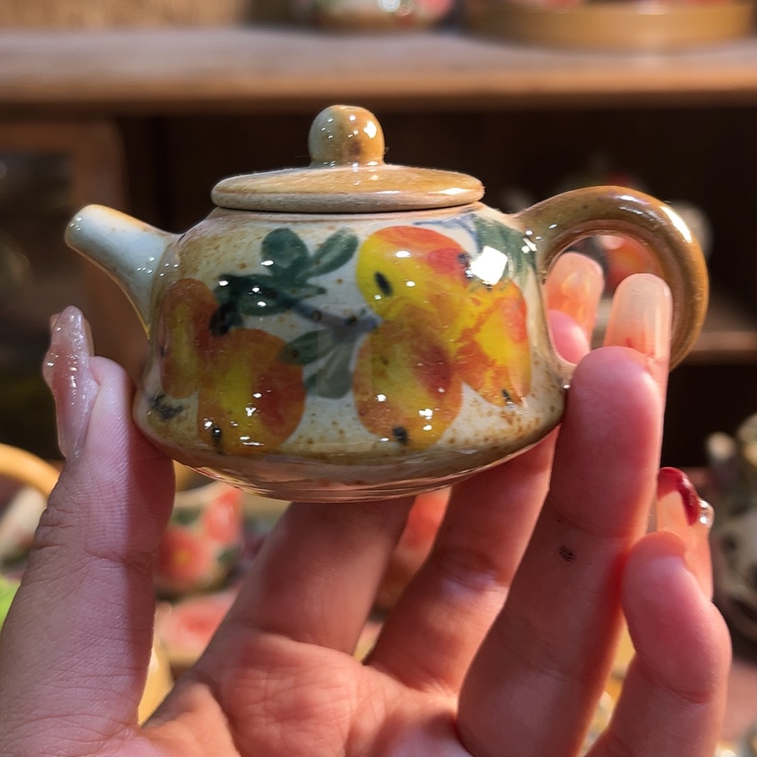 瓷片红红火火过大年