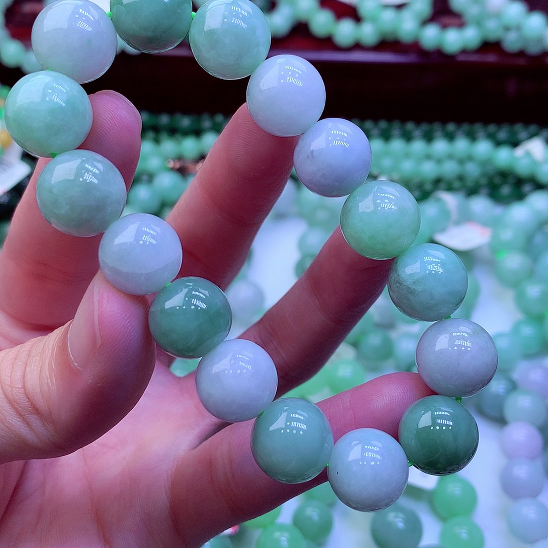 翡翠未镶嵌毛衣链