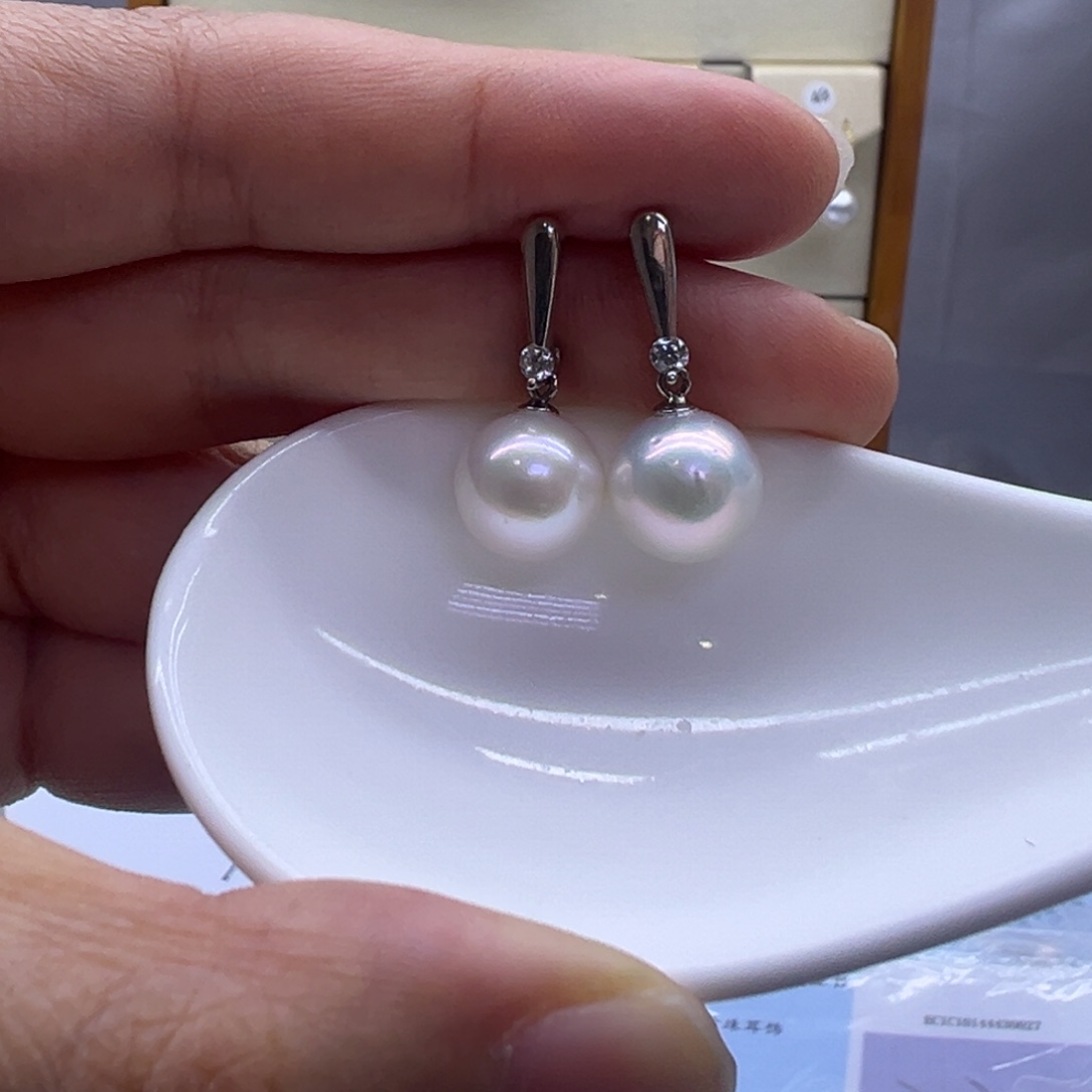 淡水珍珠银S925镶嵌耳饰