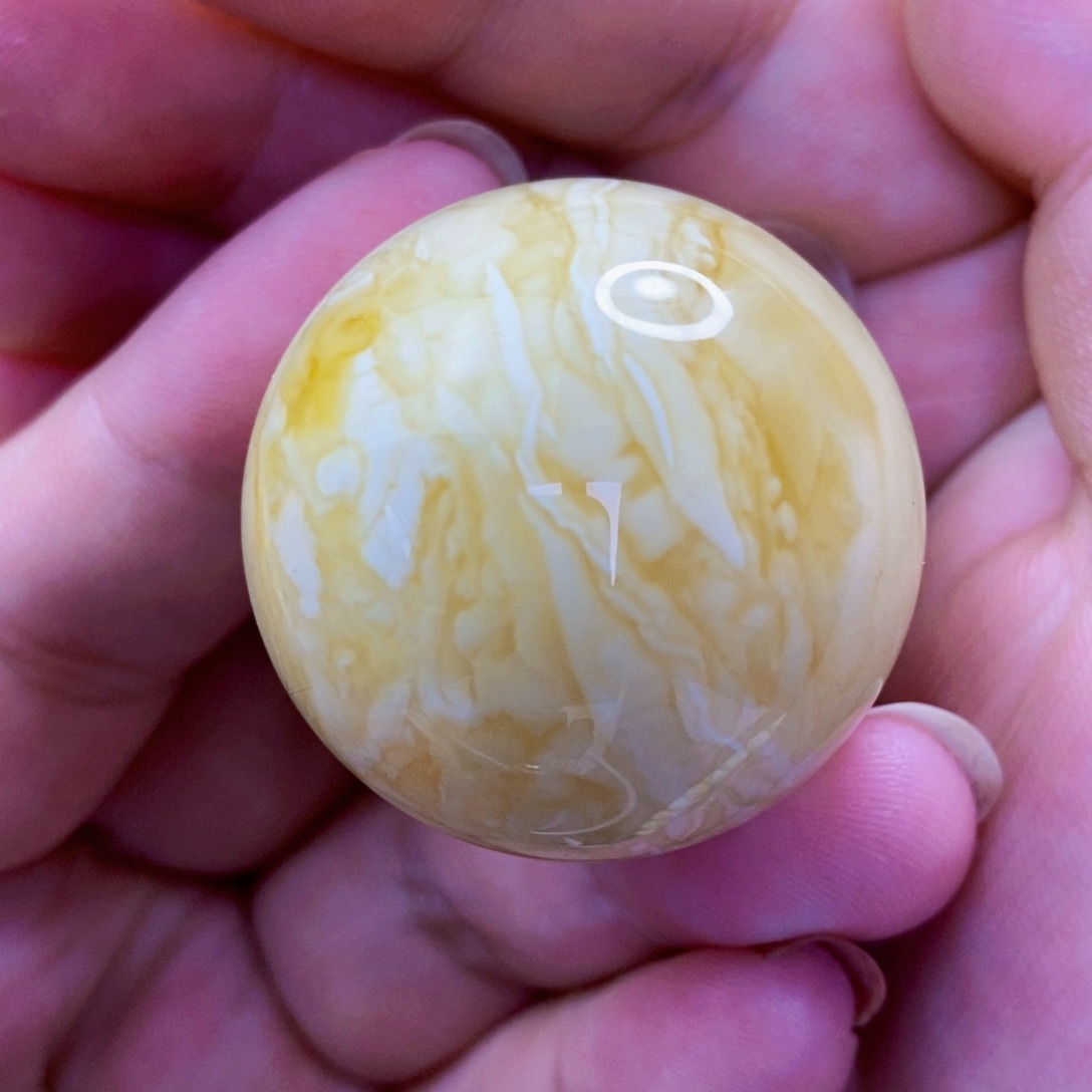 未镶嵌琥珀珠宝奇石尺寸34.5 mm