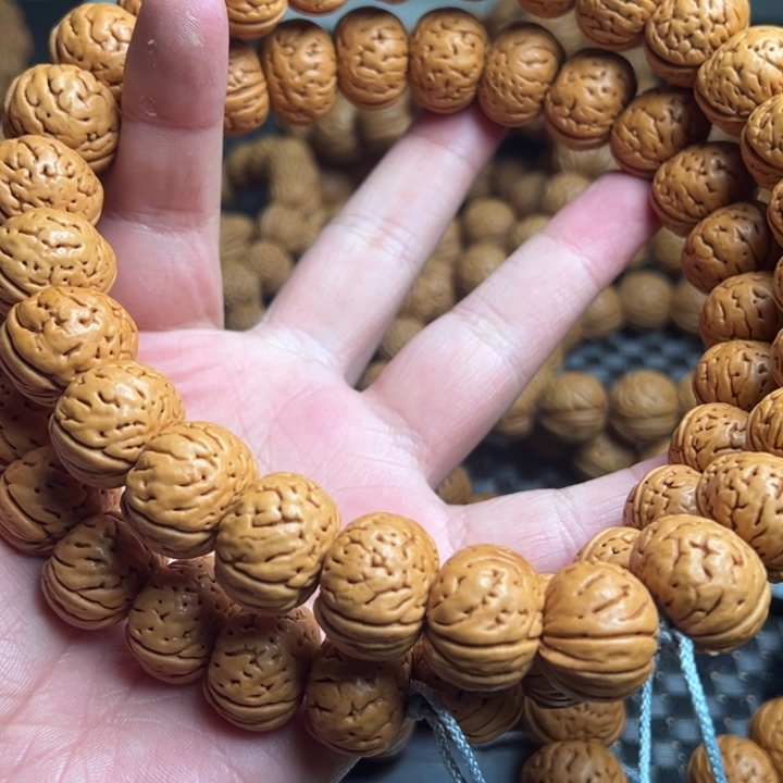 桃核手串智*ᴾ树王纽扣66颗手持