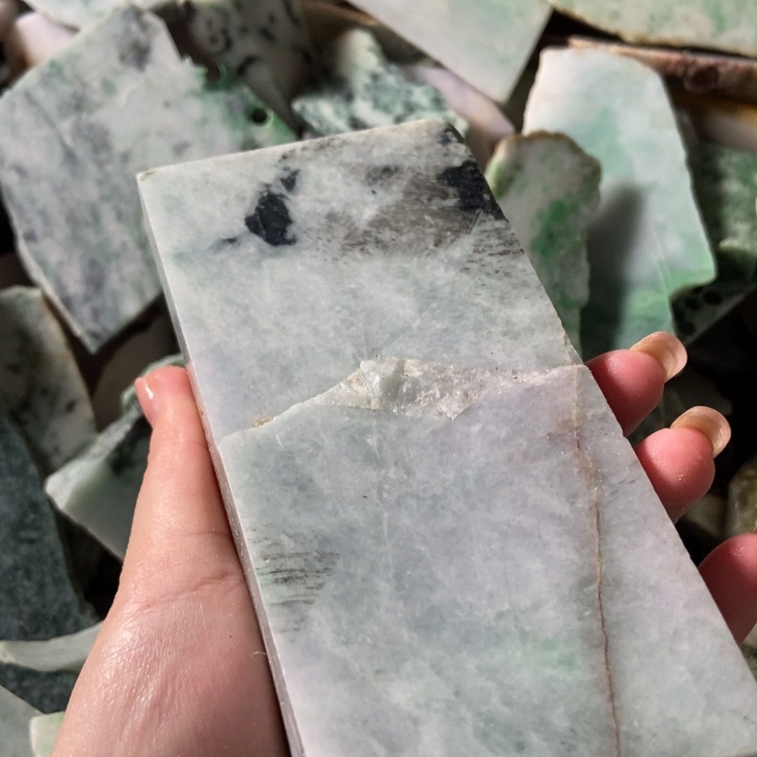 翡翠未镶嵌挂件翡翠