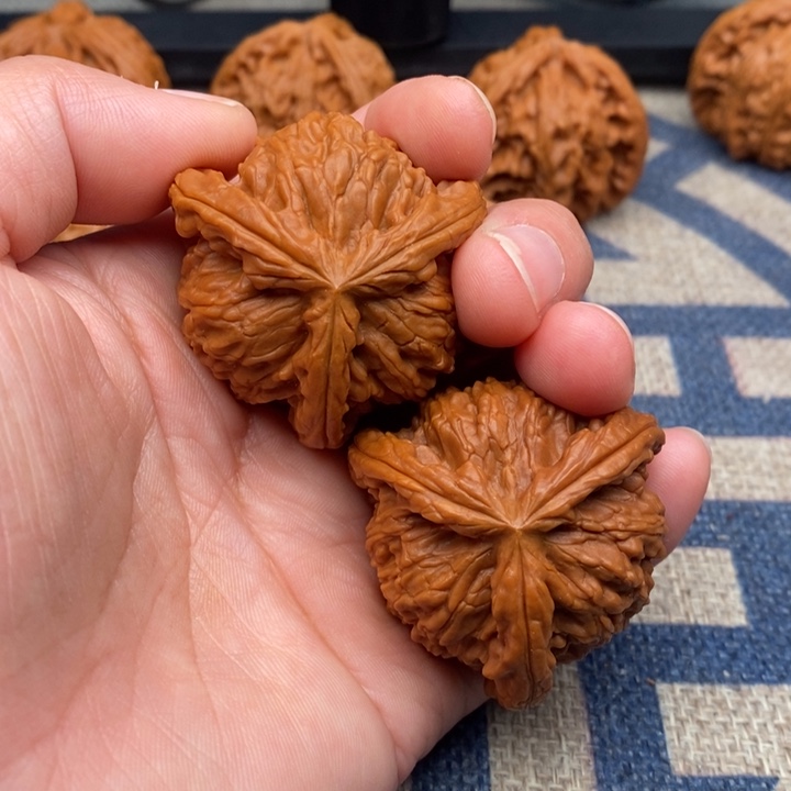 吊坠文玩核桃赛*三棱