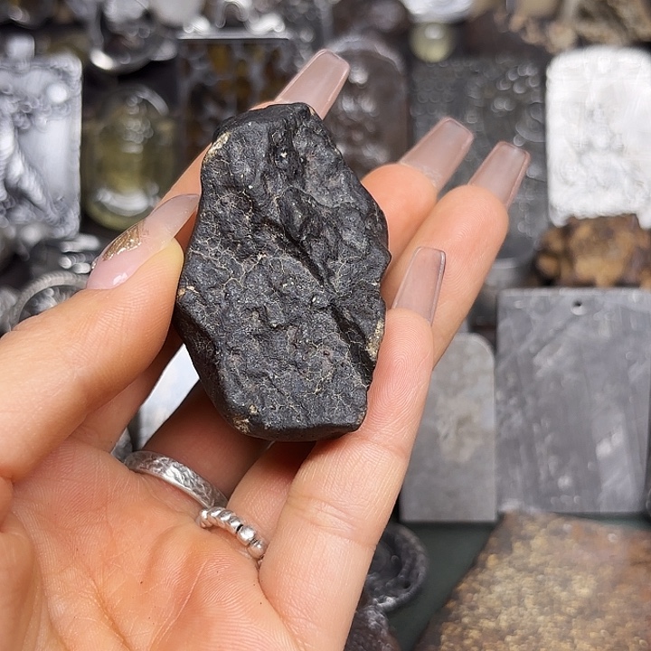 s***m花岗石铁合金星星点点