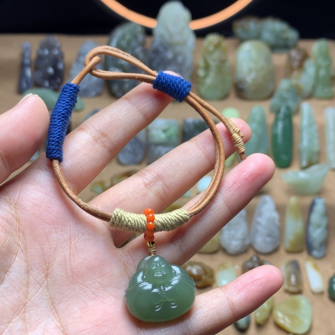 和田玉挂件未镶嵌