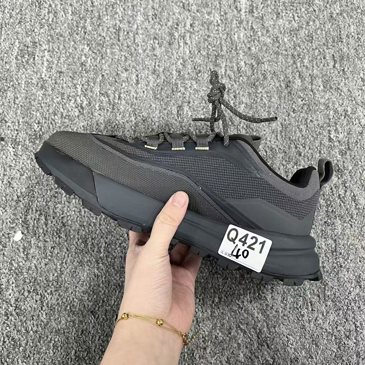 3-新款户外运动百搭休闲鞋 Q421