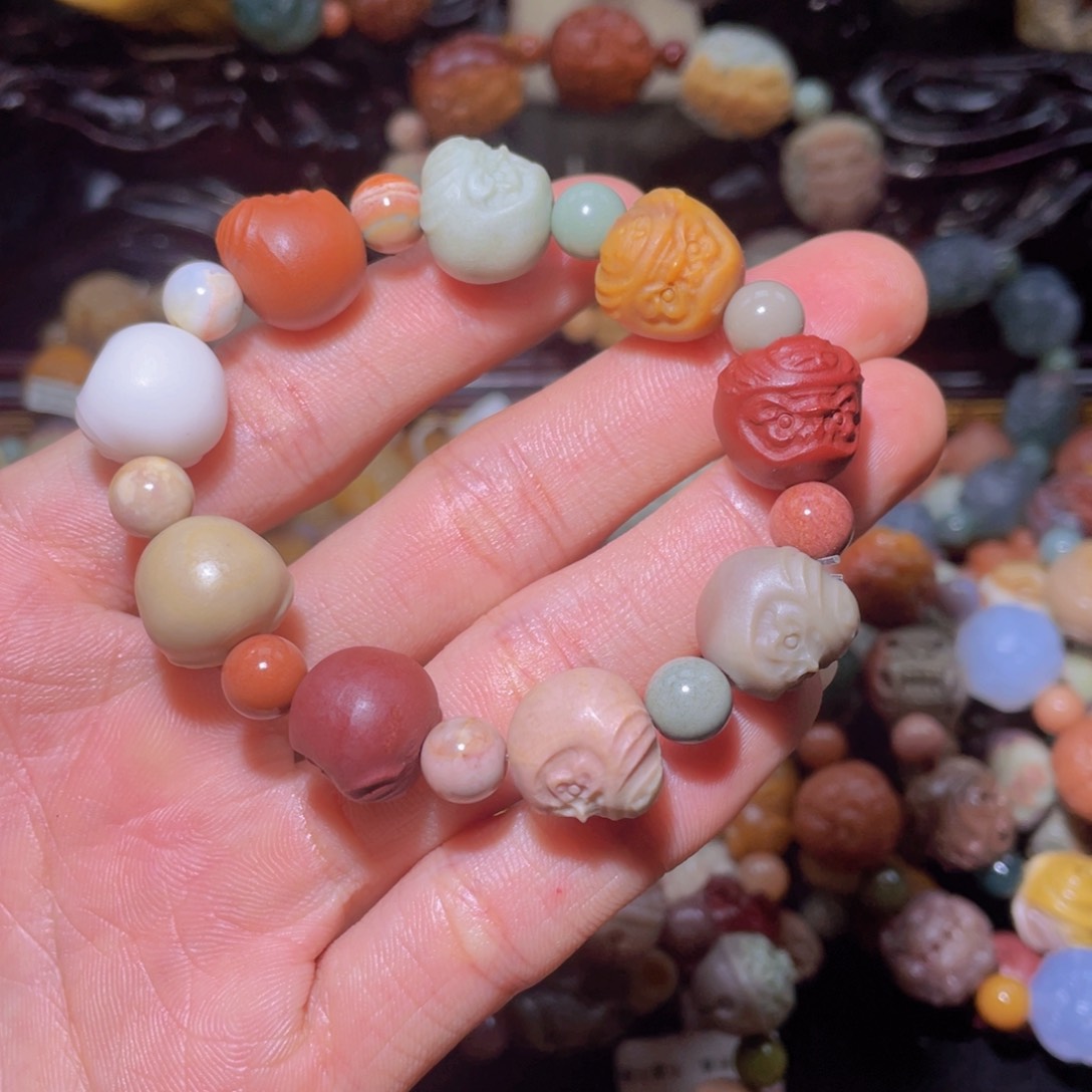 石英质玉手链未镶嵌