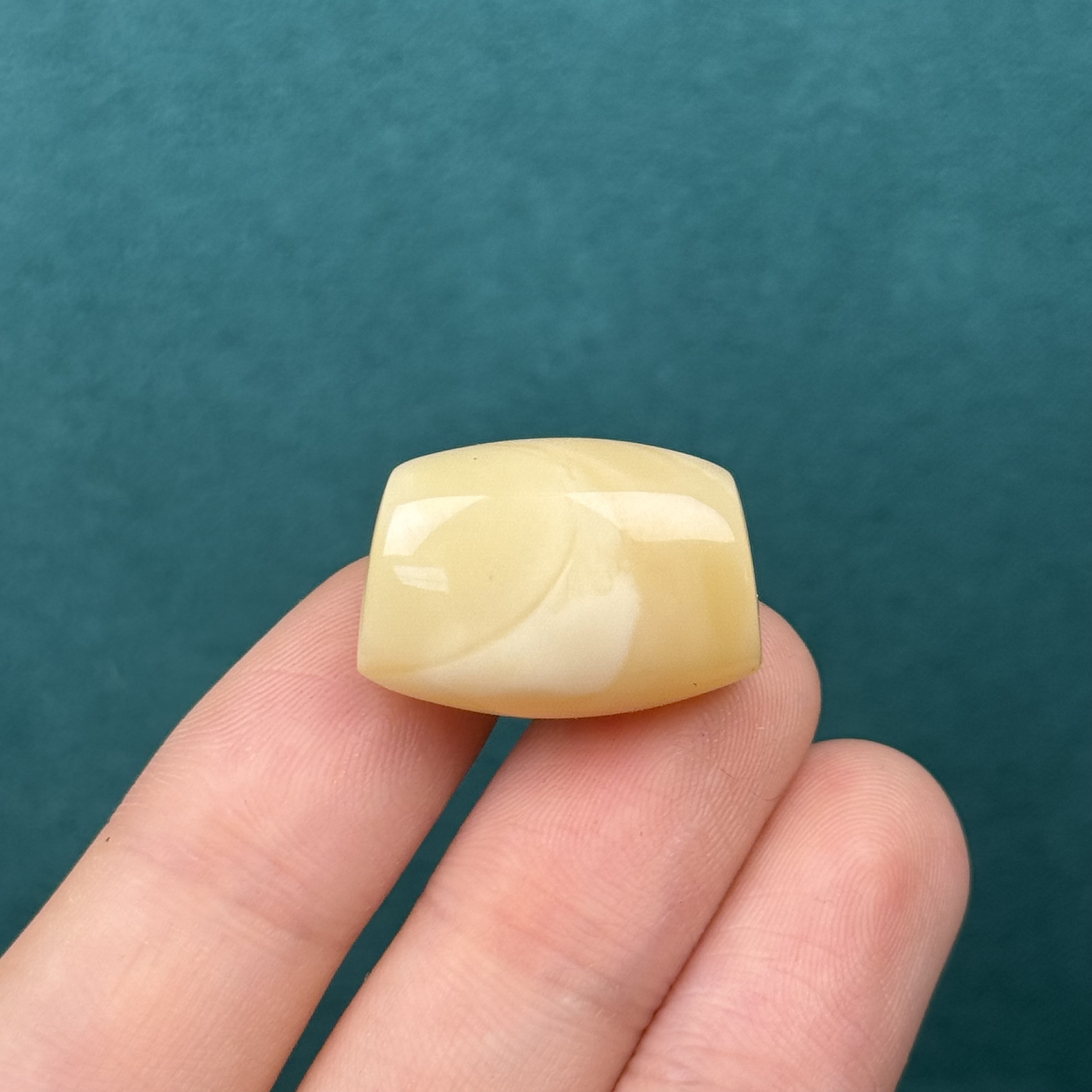 F3622天然原矿蜜蜡 马蹄珠15.6*22.6mm 支持鉴定假一罚十