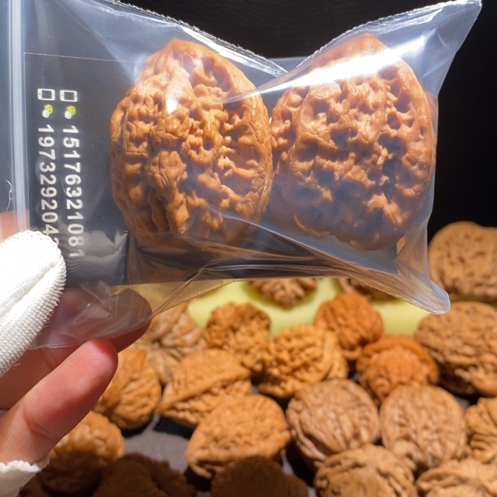 礼***天吊坠文玩核桃44金公子