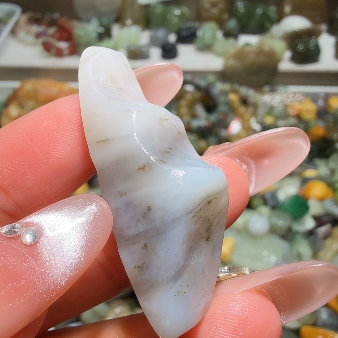 和田玉未镶嵌珠宝奇石