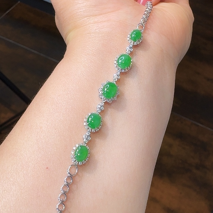 翡翠18K金镶嵌手链