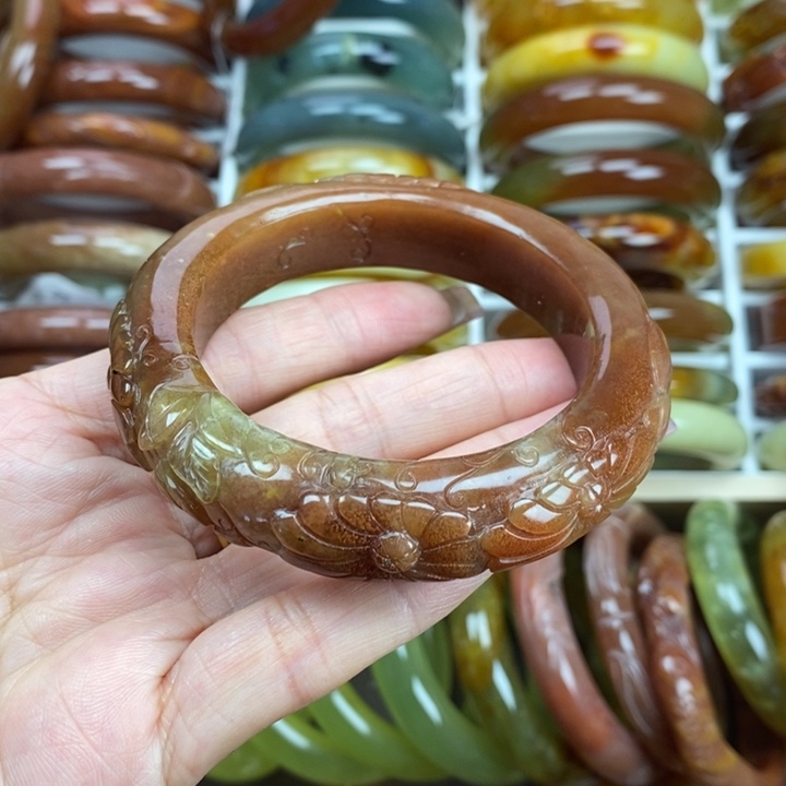 蛇纹石玉手镯未镶嵌57