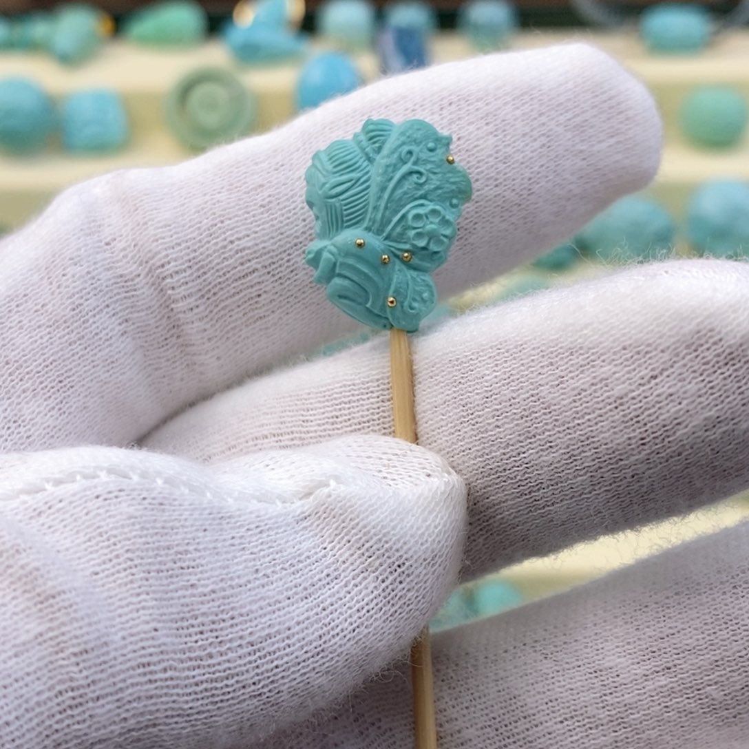 未镶嵌绿松石珠宝奇石