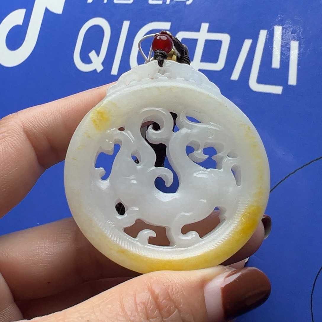 和田玉挂件未镶嵌