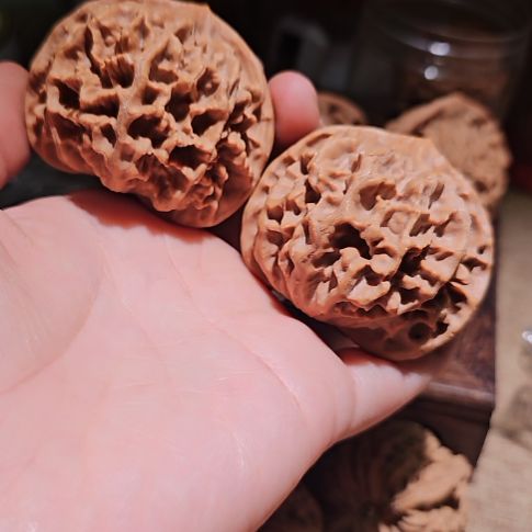 烟****文玩核桃吊坠52帝王狮子