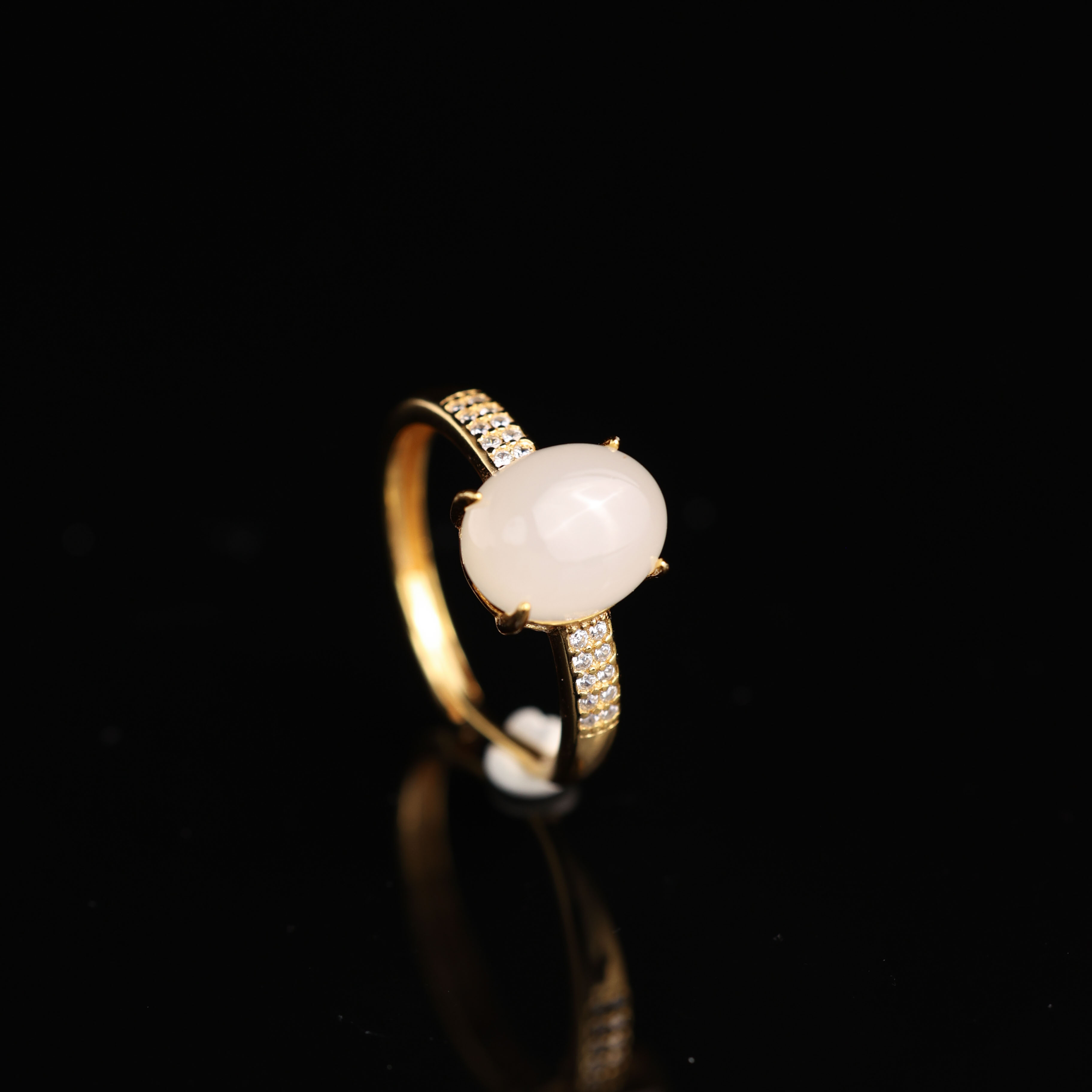 【玉福珠宝】s925银和田玉白玉青海料蛋面戒指-J1526-华