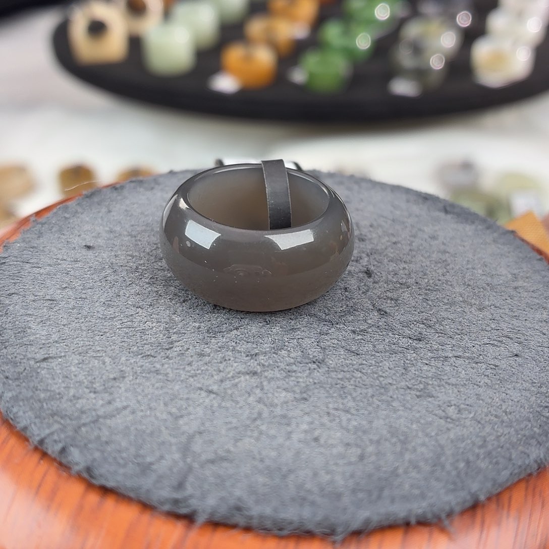 和田玉未镶嵌戒指b18烟紫墩17.3