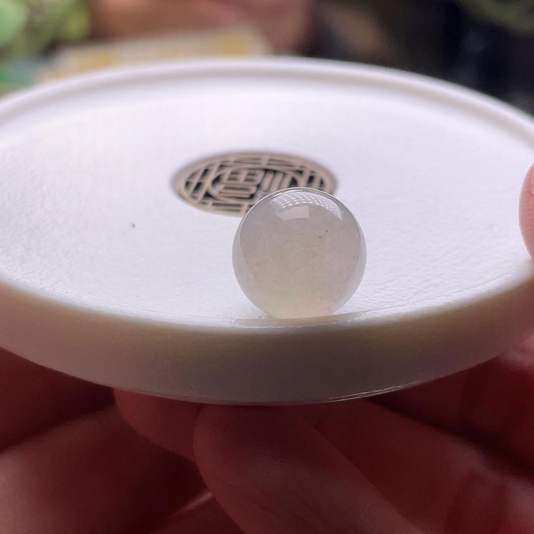 翡翠手串未镶嵌卡12.7