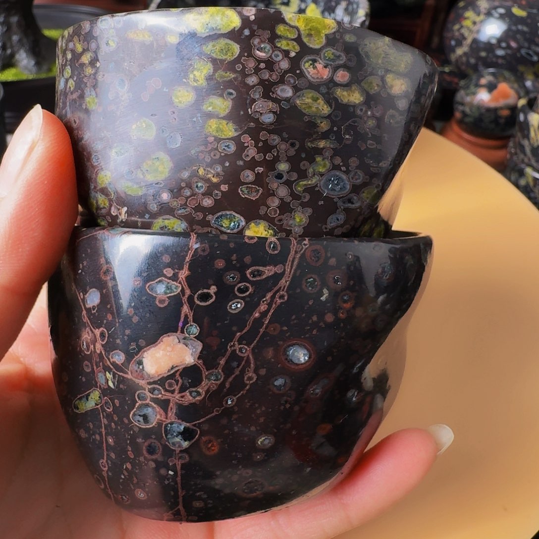 黄***丨梅花玉精美随行杯