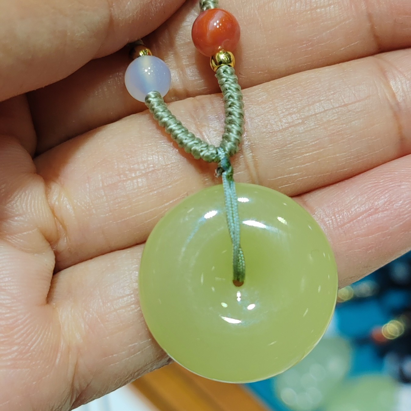 时尚黄口平安扣新中式国潮搭配毛衣精致ins风贵气百搭高级男女