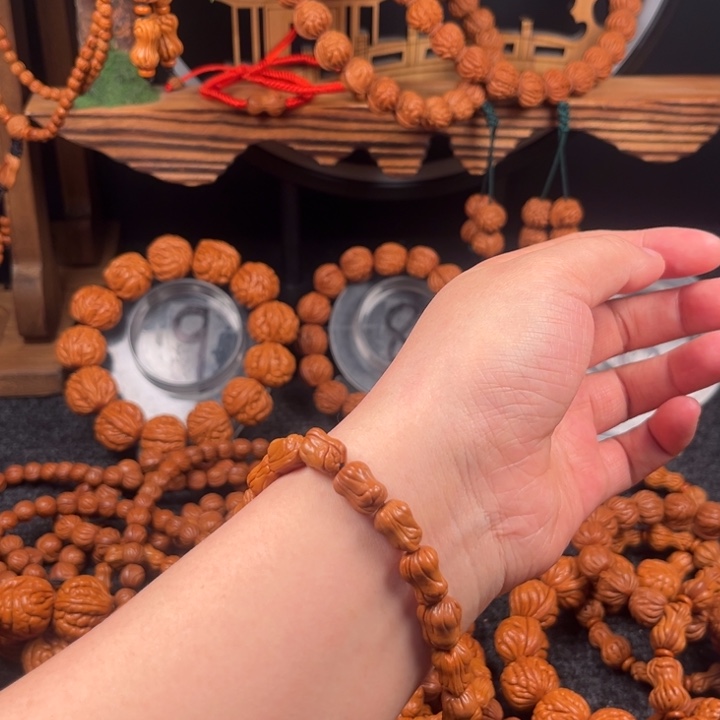 卖***咕手串桃核链接手串15