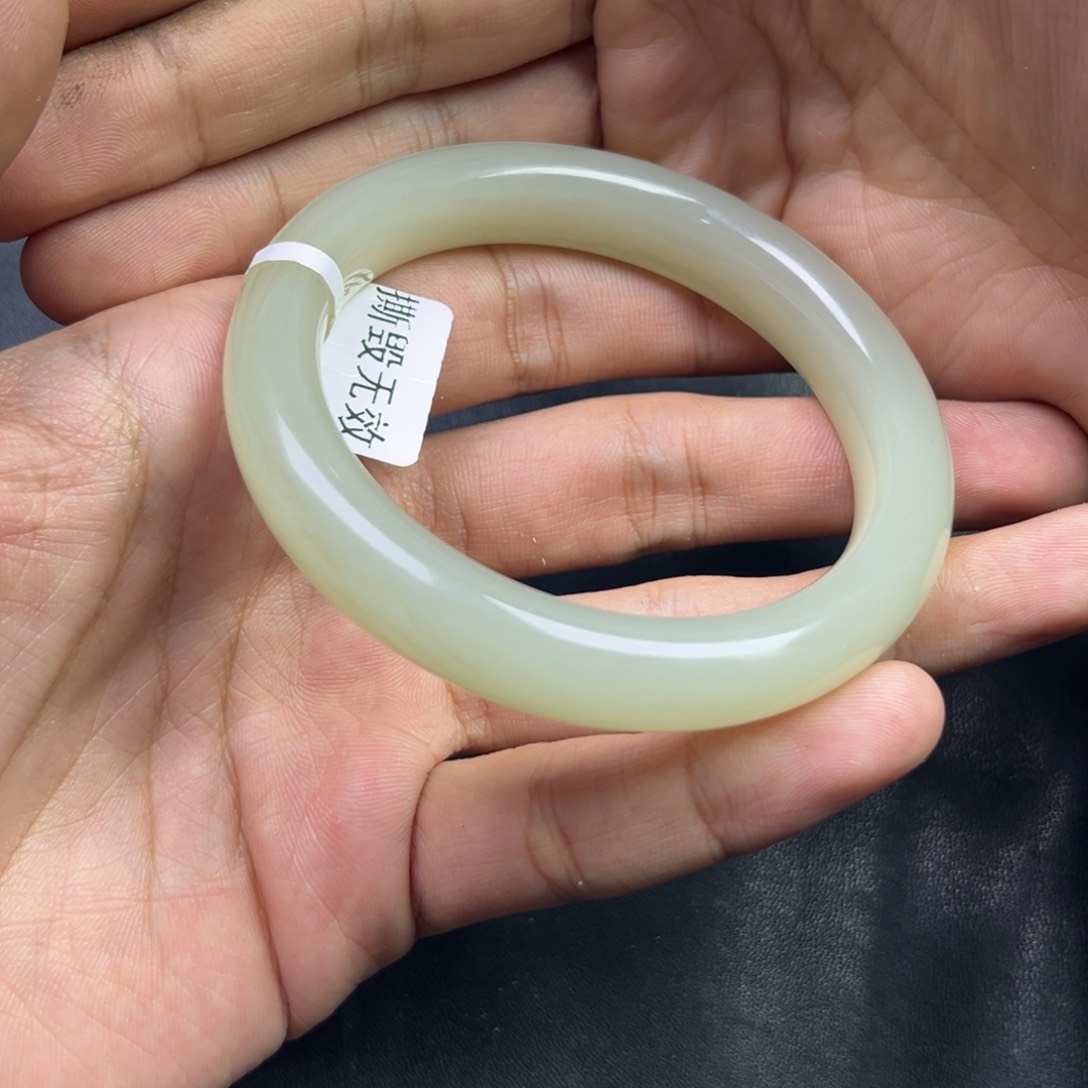 和田玉颈饰未镶嵌多样性钢板料手镯货头