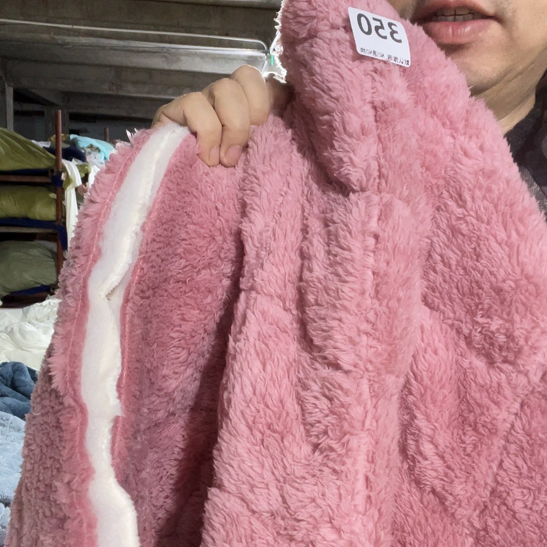 宽1.75米尘土脏加厚款双面毛绒绗棉1米价350