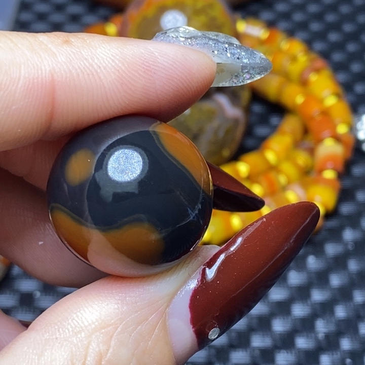 玛瑙/玉髓颈饰未镶嵌