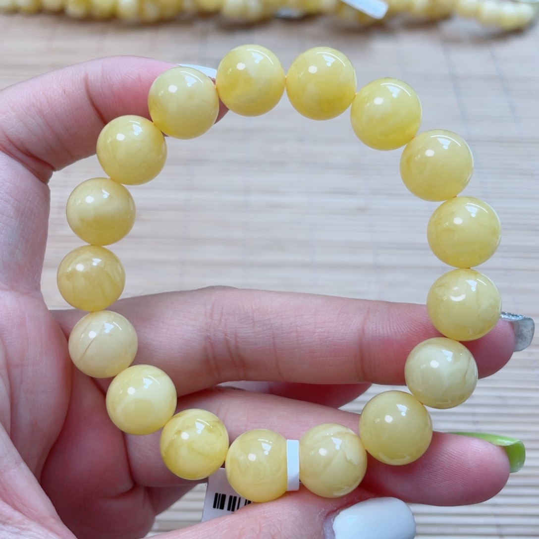 只***学裸石蜜蜡未镶嵌蜜蜡85