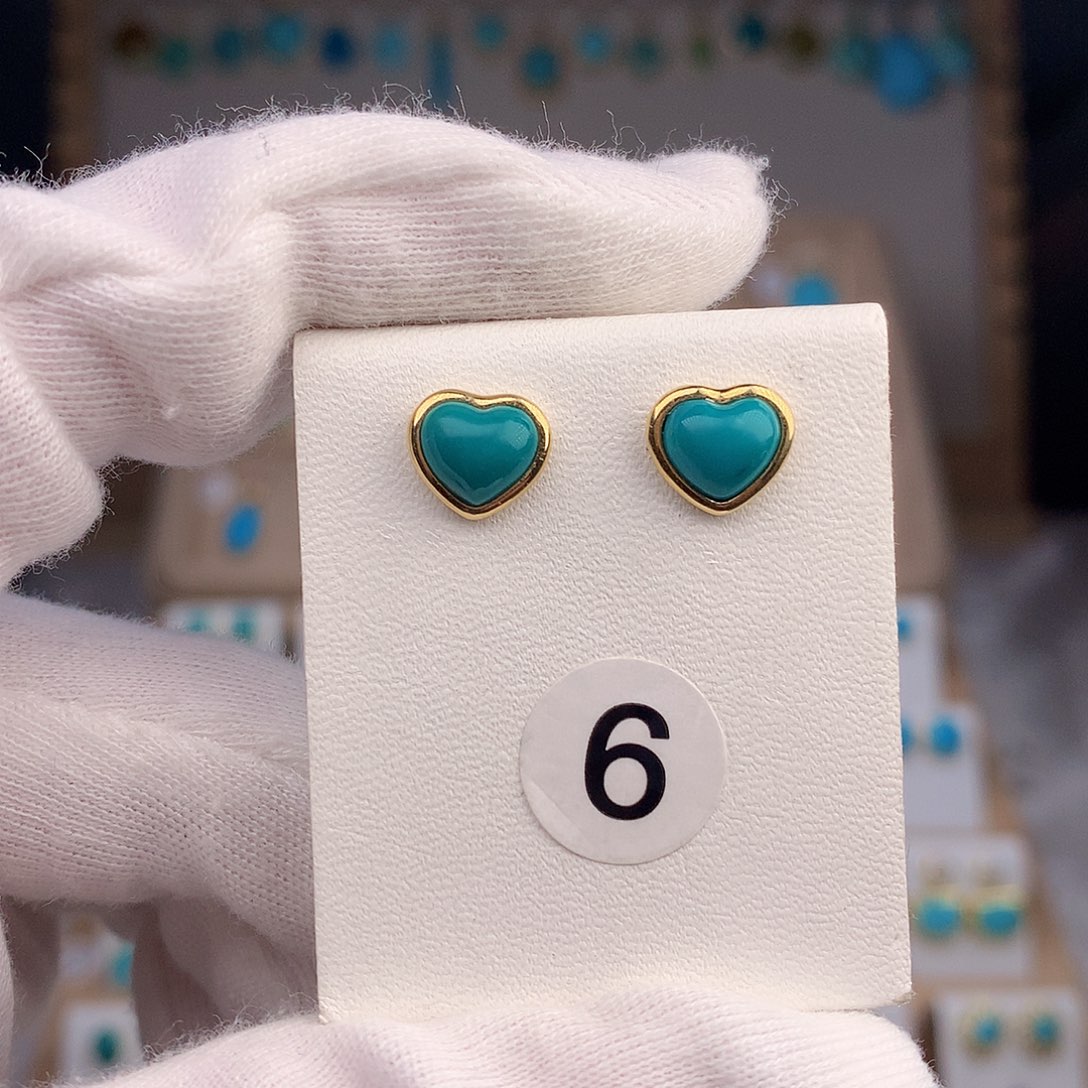 绿松石耳饰18K金镶嵌B****）