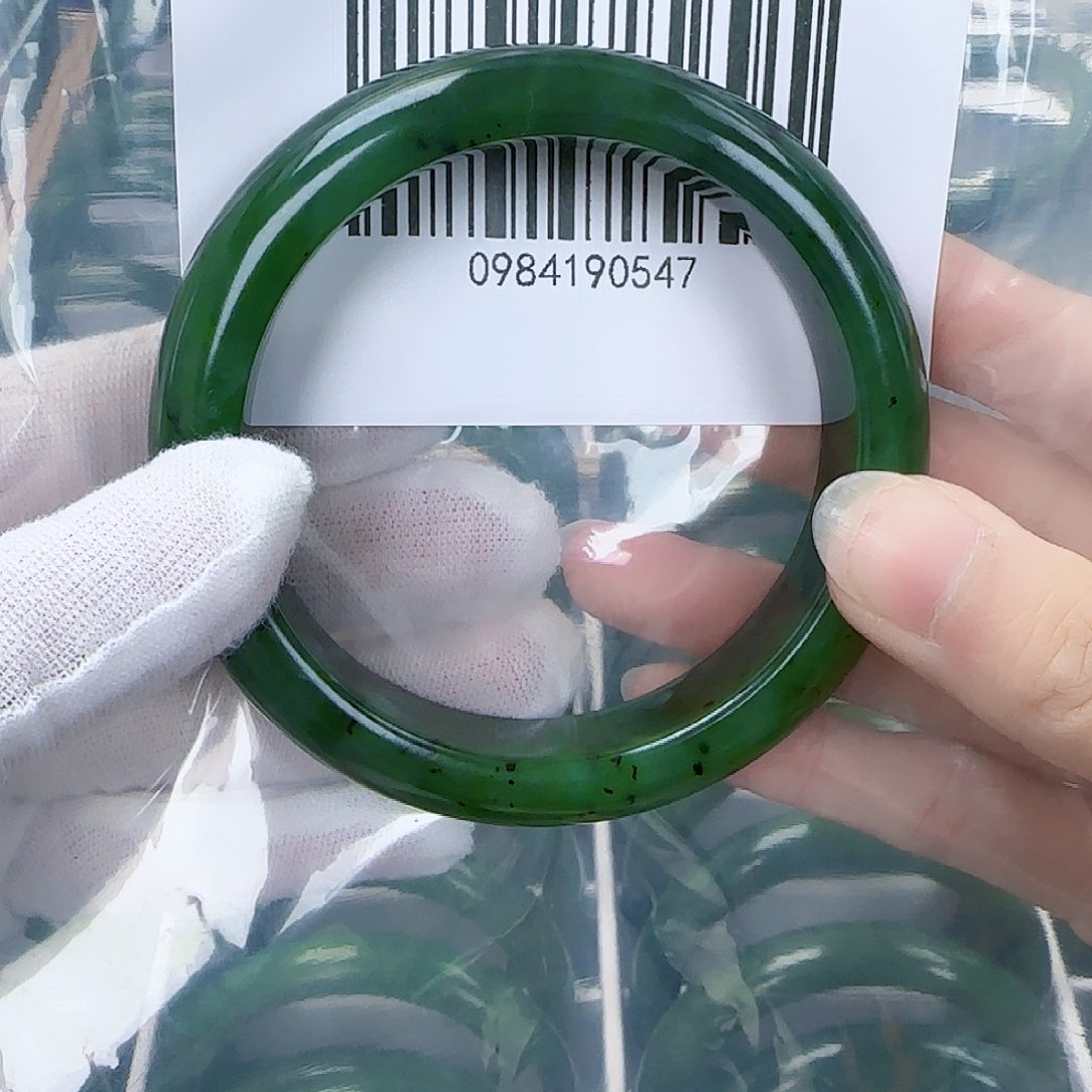 和田玉（碧玉）手镯未镶嵌61