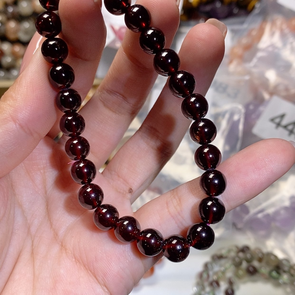 【闪购商品】水晶手链未镶嵌酒红石榴084