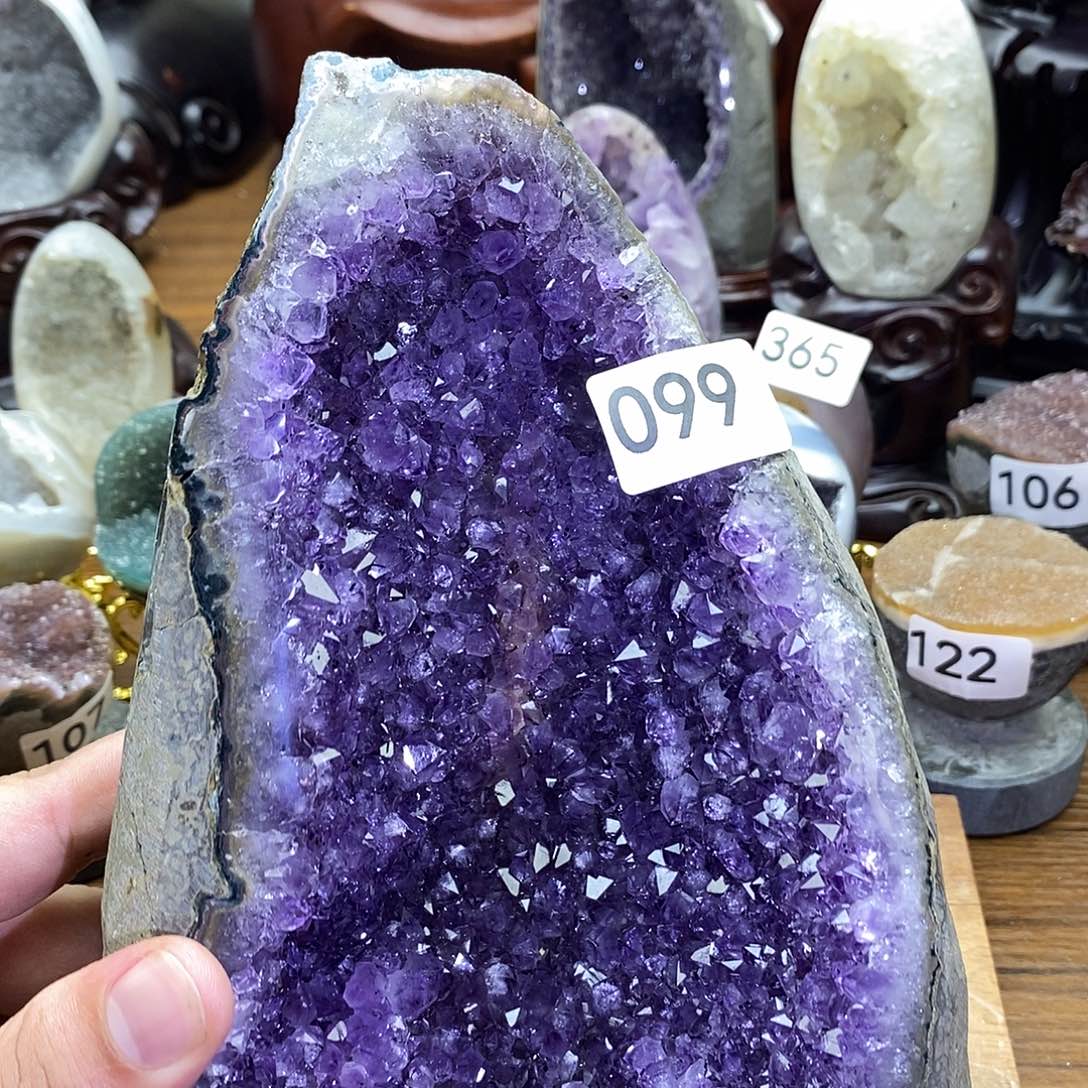 紫晶摆件未镶嵌摆件