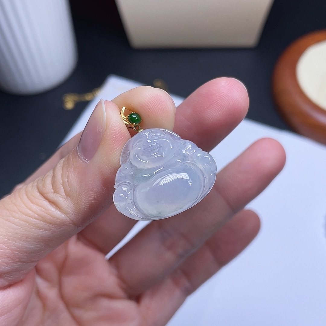 翡翠颈饰18K金镶嵌佛