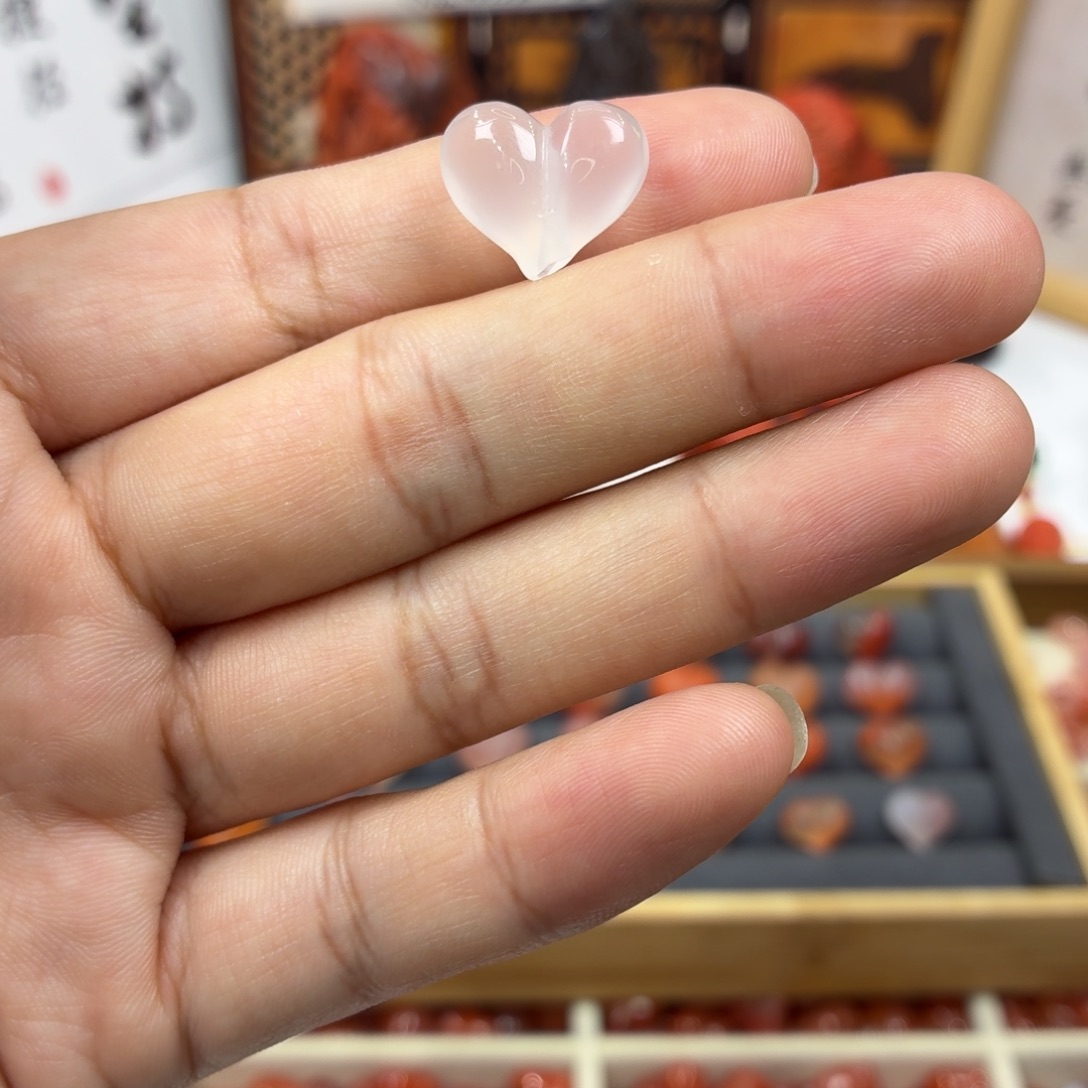 南红玛瑙未镶嵌配饰